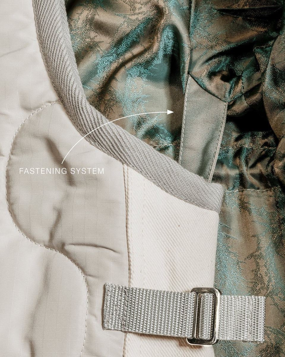 Pierre Raincoat - Wave Texture