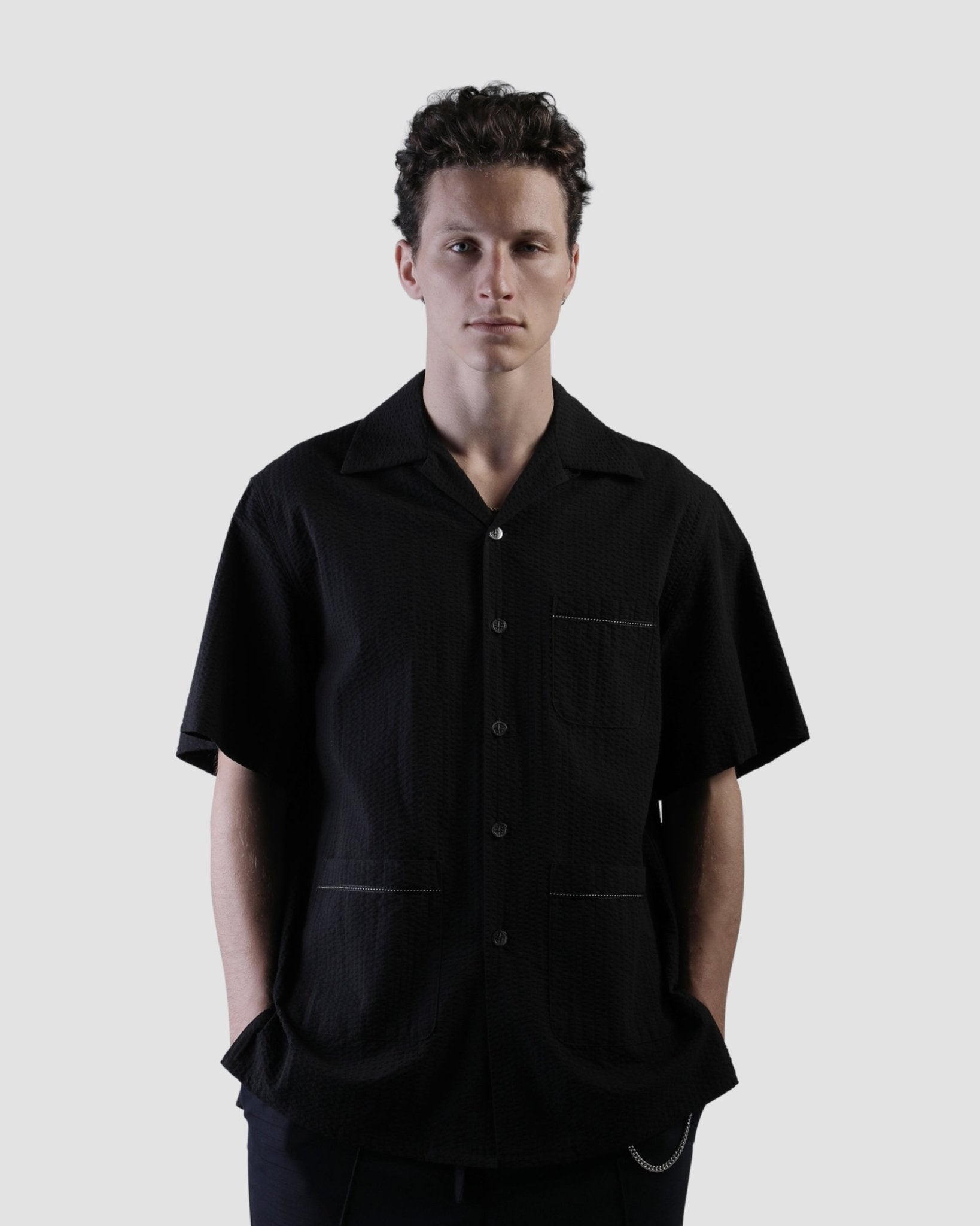 Sair Shirt - Noir - Wave Texture