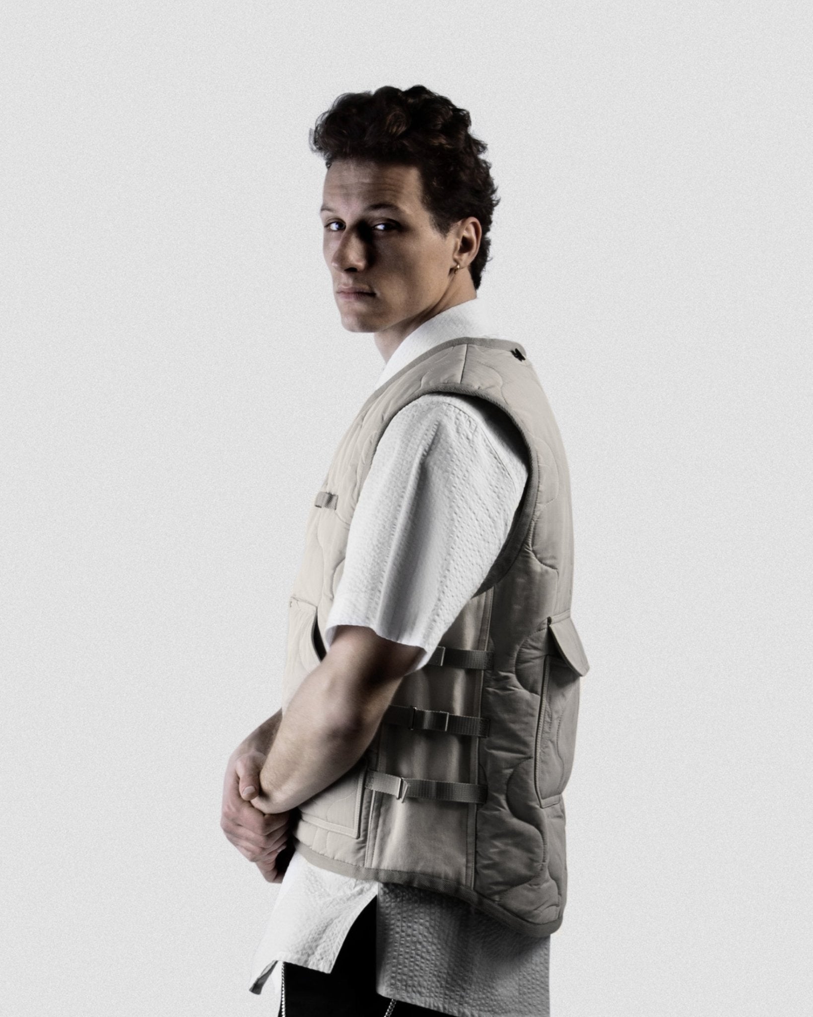 Kaizen Vest - Wave Texture