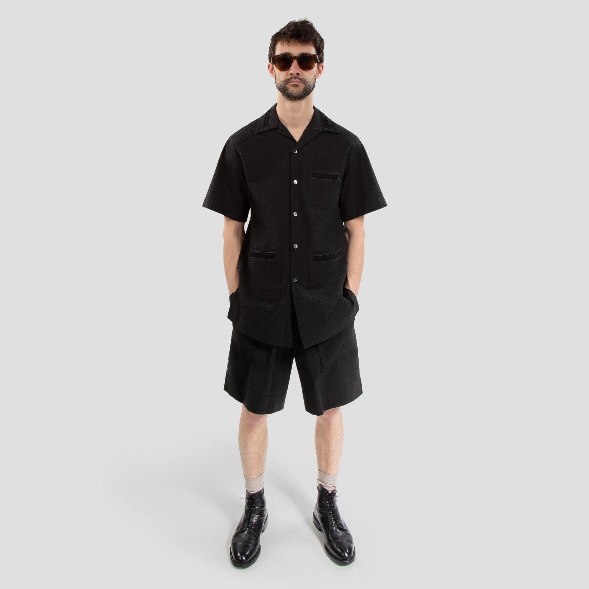 Riviera Shorts - Black - Wave Texture