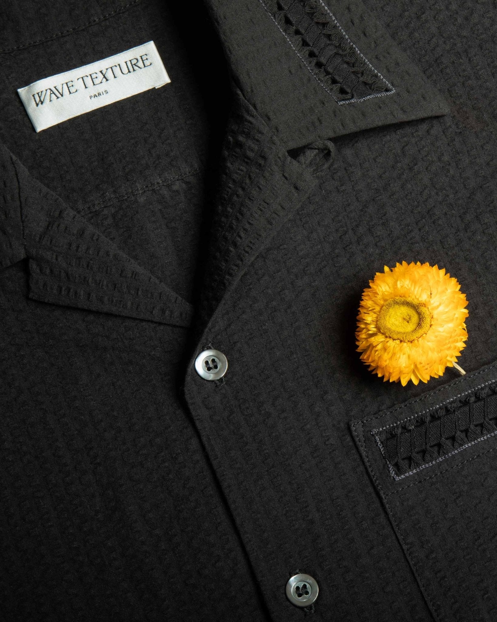 Sair Shirt - Couture Noir - Wave Texture